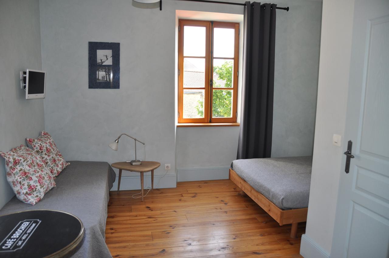 Cafe Brochier Hotel Saint-Julien-en-Vercors Стая снимка