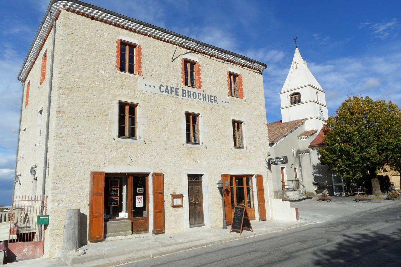 Cafe Brochier Hotel Saint-Julien-en-Vercors Екстериор снимка